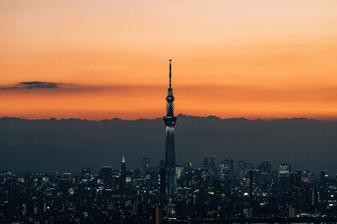 《子夜归》“红温”开播，许凯田曦薇携手佑人世和平谱纯爱奇谭